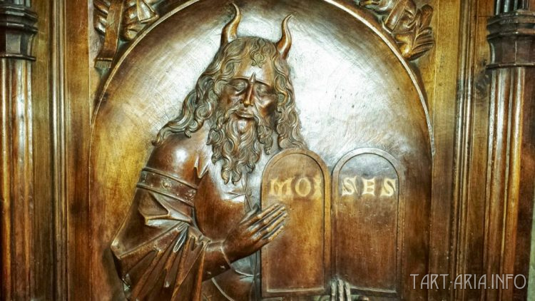 Рогатый Моисей